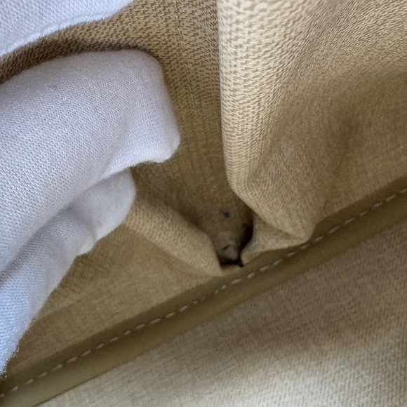 Louis Vuitton Trouville Monogram - Picture 8 of 16